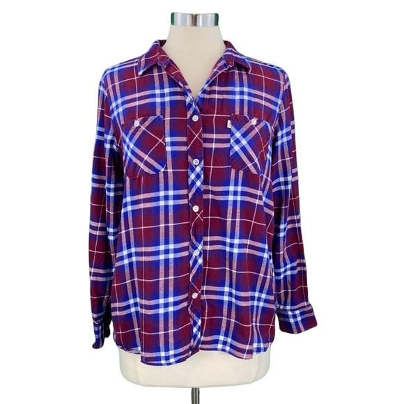 Levi's Tops - Levi’s Classic Red & Blue Plaid Flannel Button Down Shirt